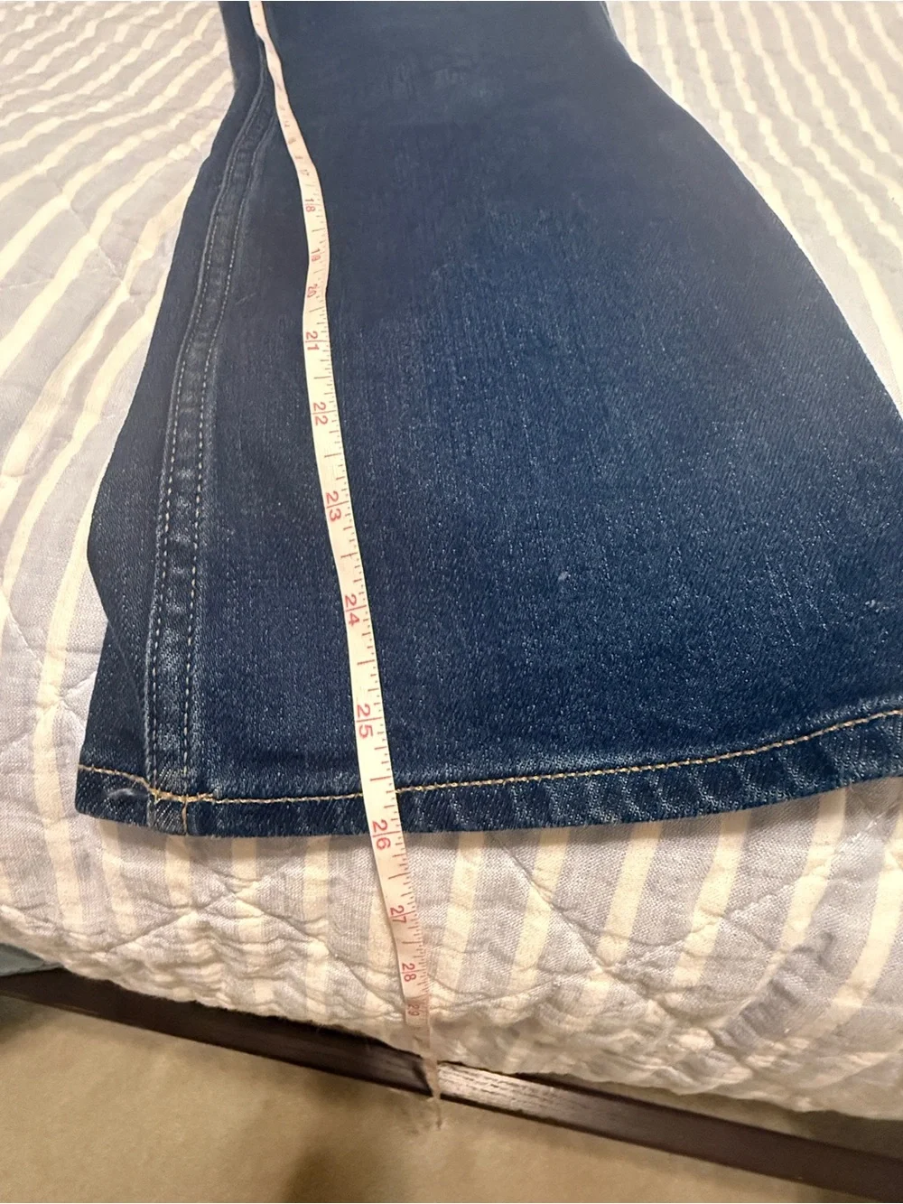 Vineyard Vines Mid Blue Audrey Ankle Straight Jeans